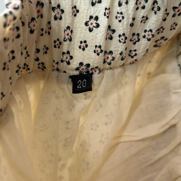 Floral Peasant Tiered Skirt, Size 20 Kids - Picture 4 of 8